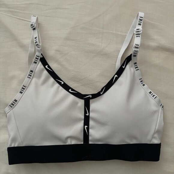 Nike Sports Bra - Picture 1 of 3